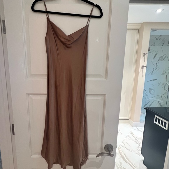Brown silk slip dress - Picture 4 of 5